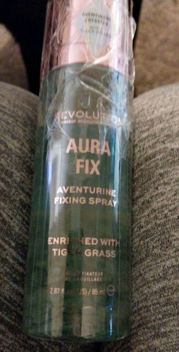 Revolution Aura Fix Aventurine Fixing Spray Tiger Grass Cica Setting Mist New